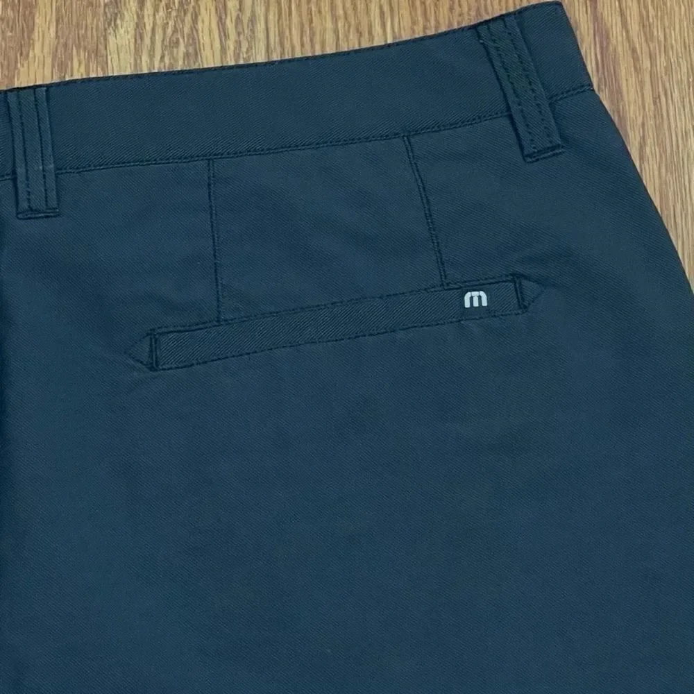 Travis Mathew Black Flat Front Golf Shirts. Size 36.